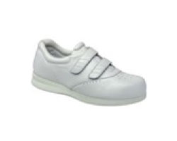 White comfort shoe